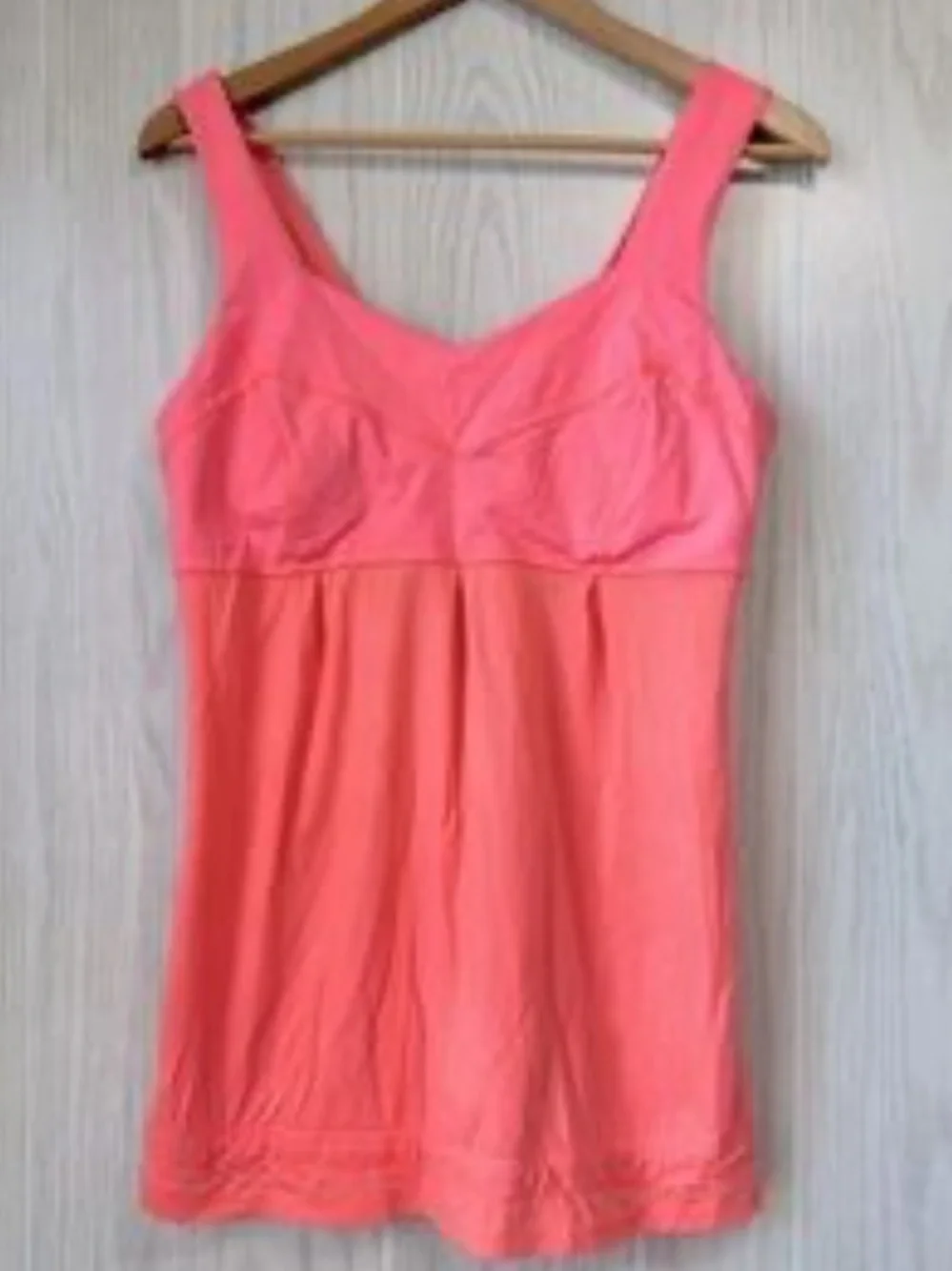 lululemon athletica Pink & Peach Dual-Tone tank with built in bra